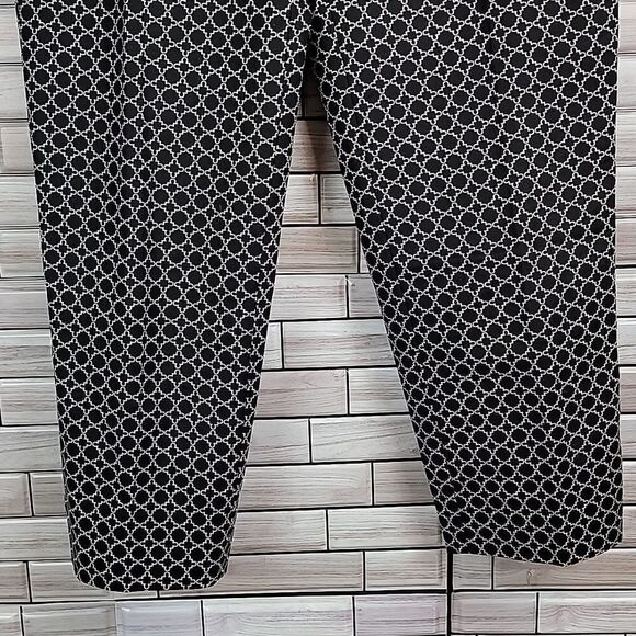 Hilary Radley women's printed capris dress pants Size 4 - Picture 3 of 15